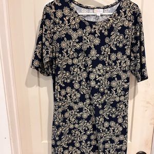Super soft blue floral stretchy dress!